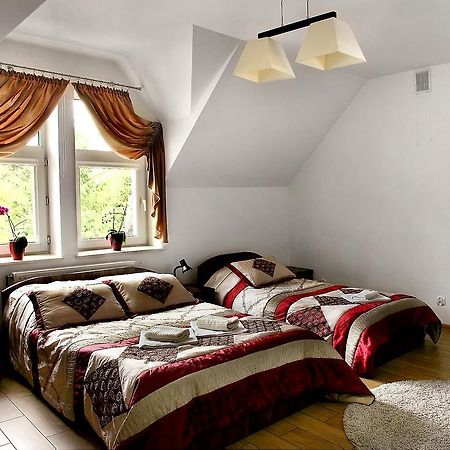 Wodnik Bed & Breakfast Krosno Ngoại thất bức ảnh